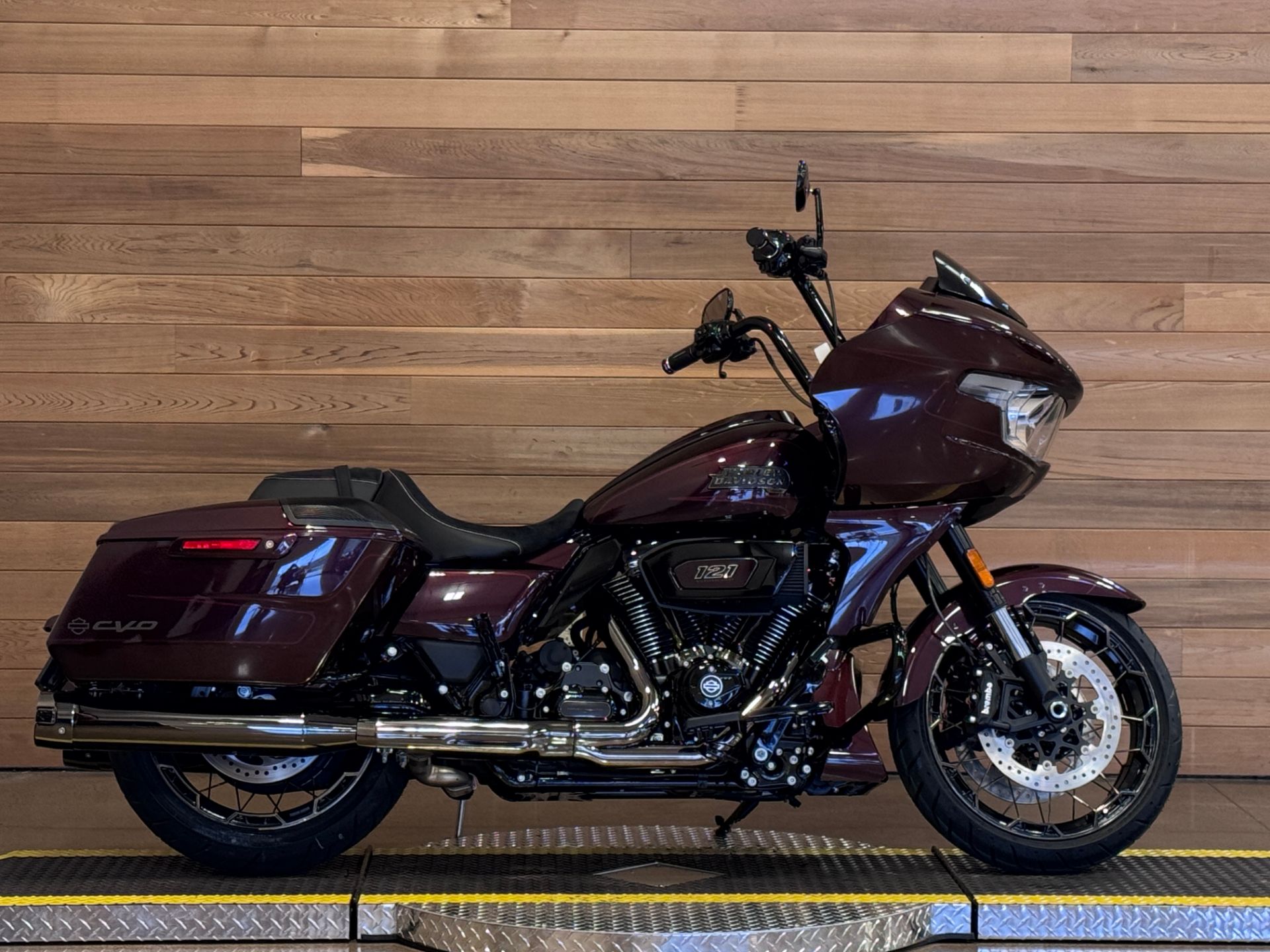 2024 Harley-Davidson CVO™ Road Glide® in Salem, Oregon - Photo 1