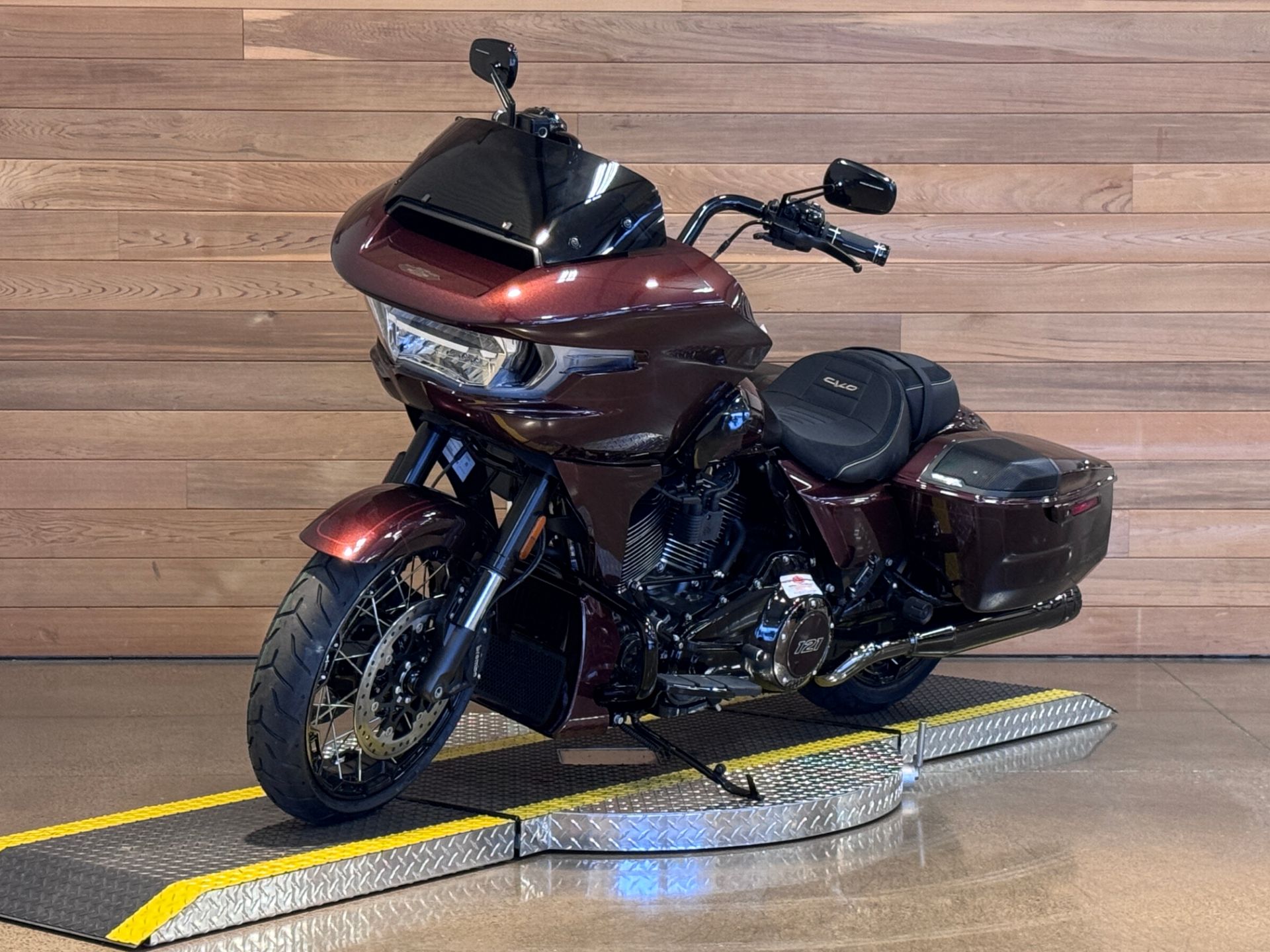 2024 Harley-Davidson CVO™ Road Glide® in Salem, Oregon - Photo 4