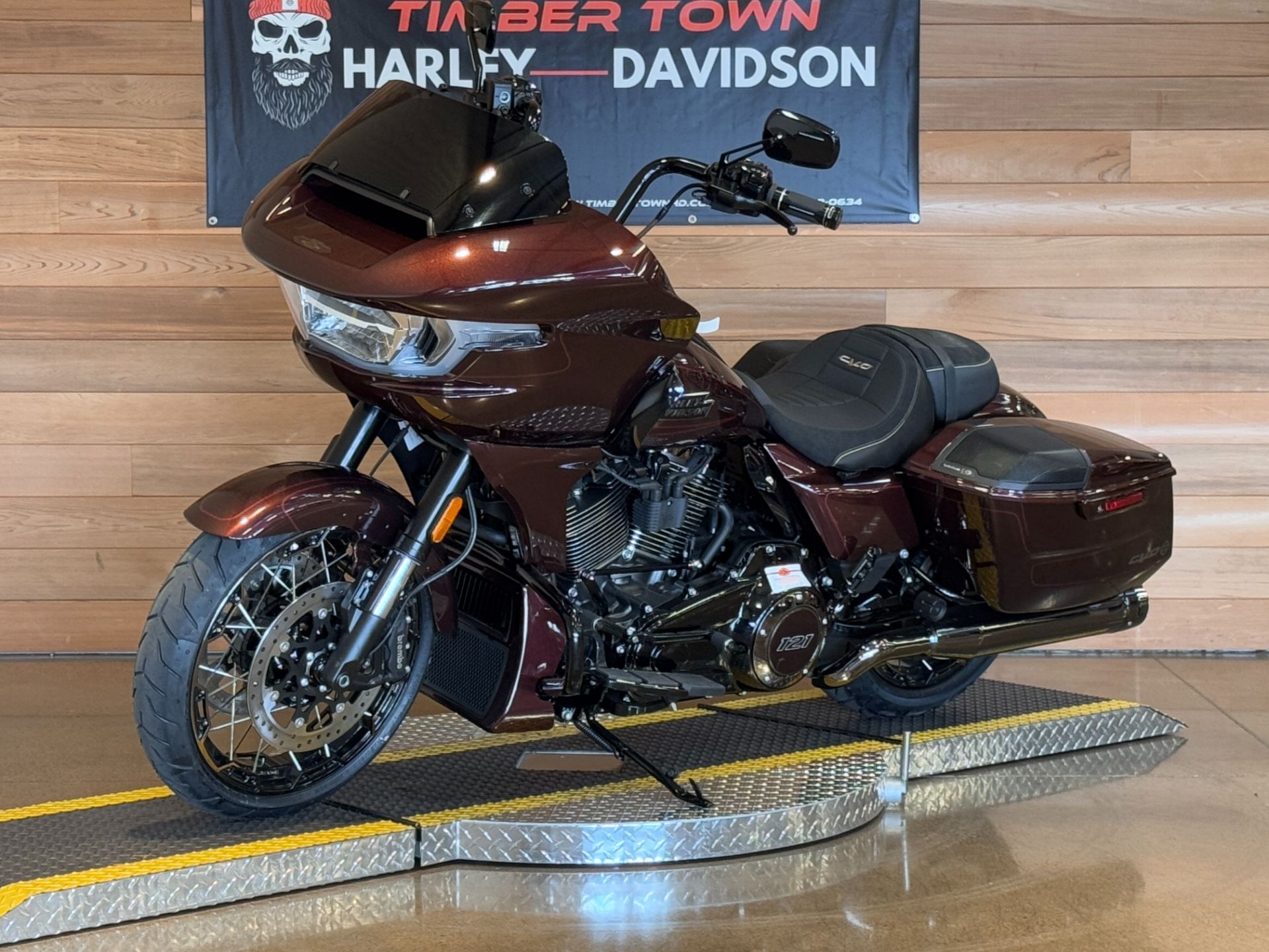 2024 Harley-Davidson CVO™ Road Glide® in Salem, Oregon - Photo 4