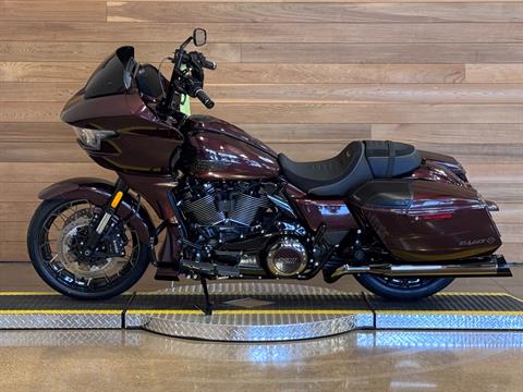 2024 Harley-Davidson CVO™ Road Glide® in Salem, Oregon - Photo 5