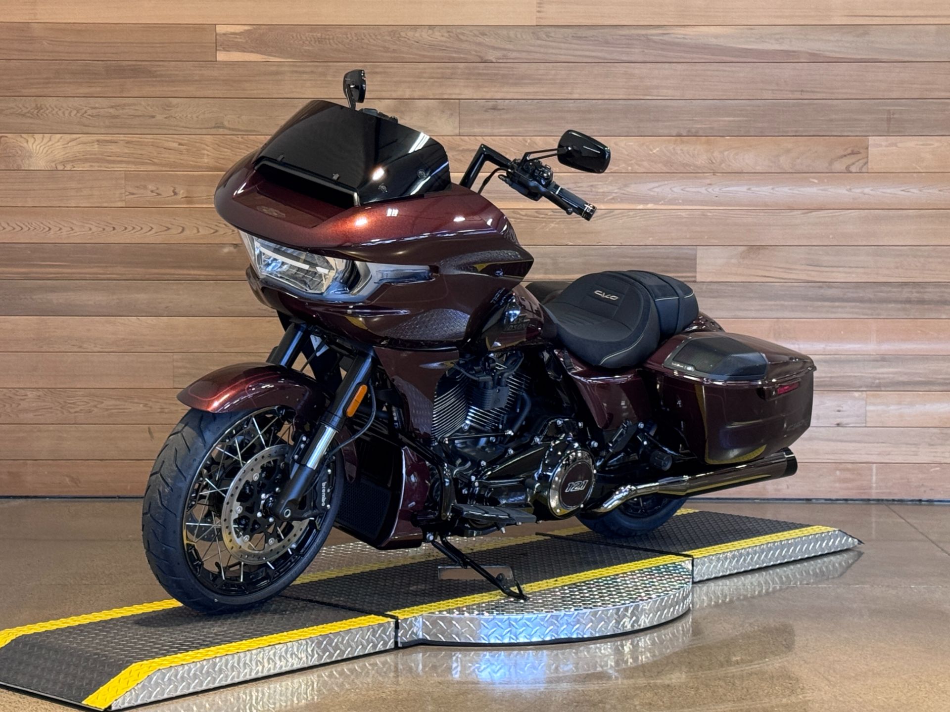 2024 Harley-Davidson CVO™ Road Glide® in Salem, Oregon - Photo 4