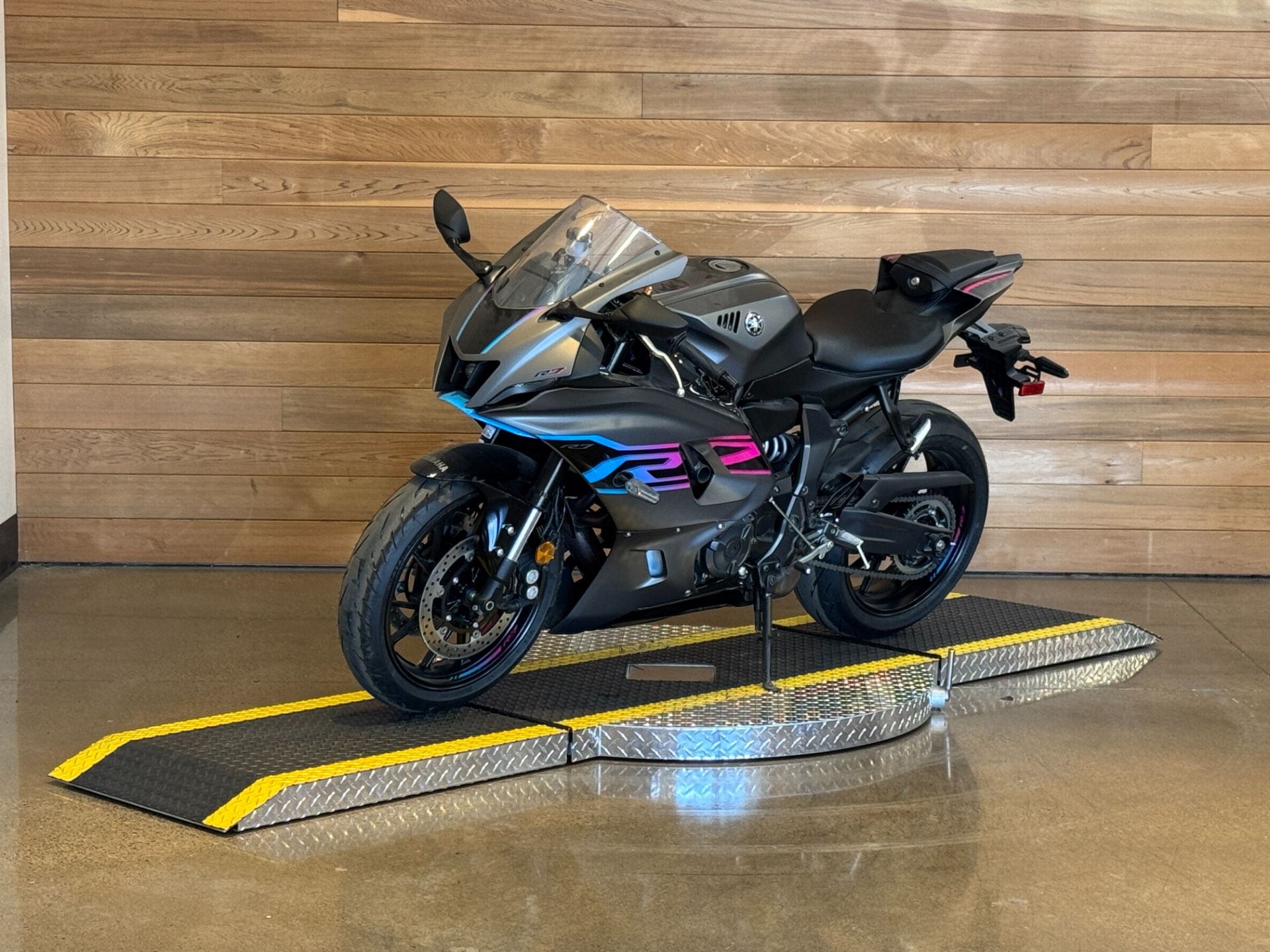 2024 Yamaha YZF-R7 in Salem, Oregon - Photo 4