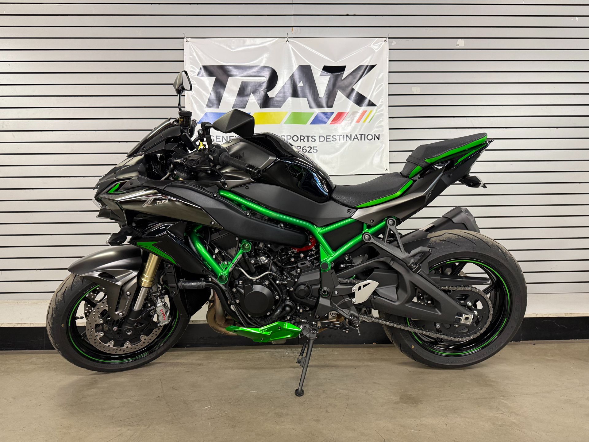 2023 Kawasaki Z H2 SE in Eugene, Oregon - Photo 2