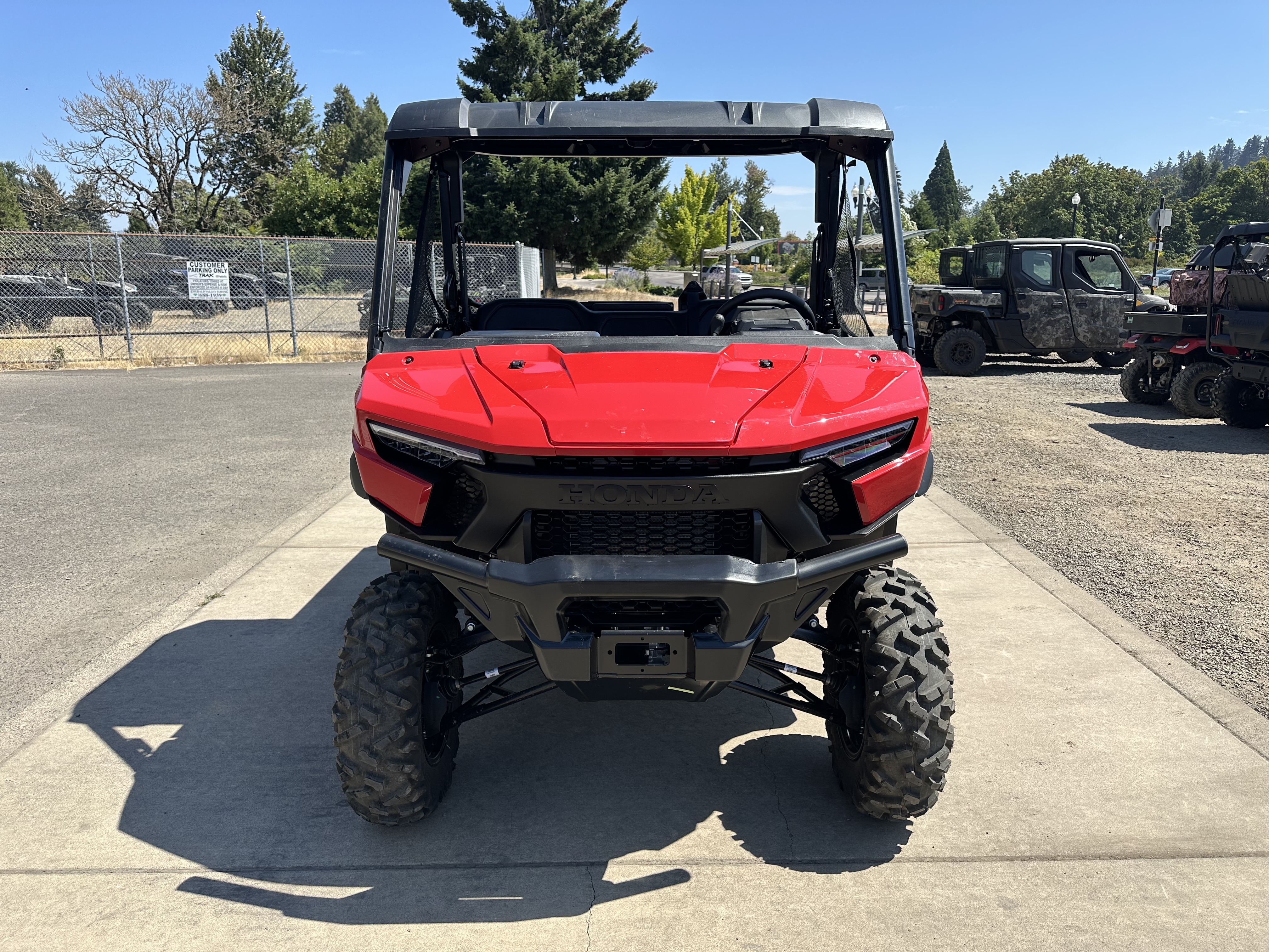 2026 Honda Pioneer 1000 Deluxe 7