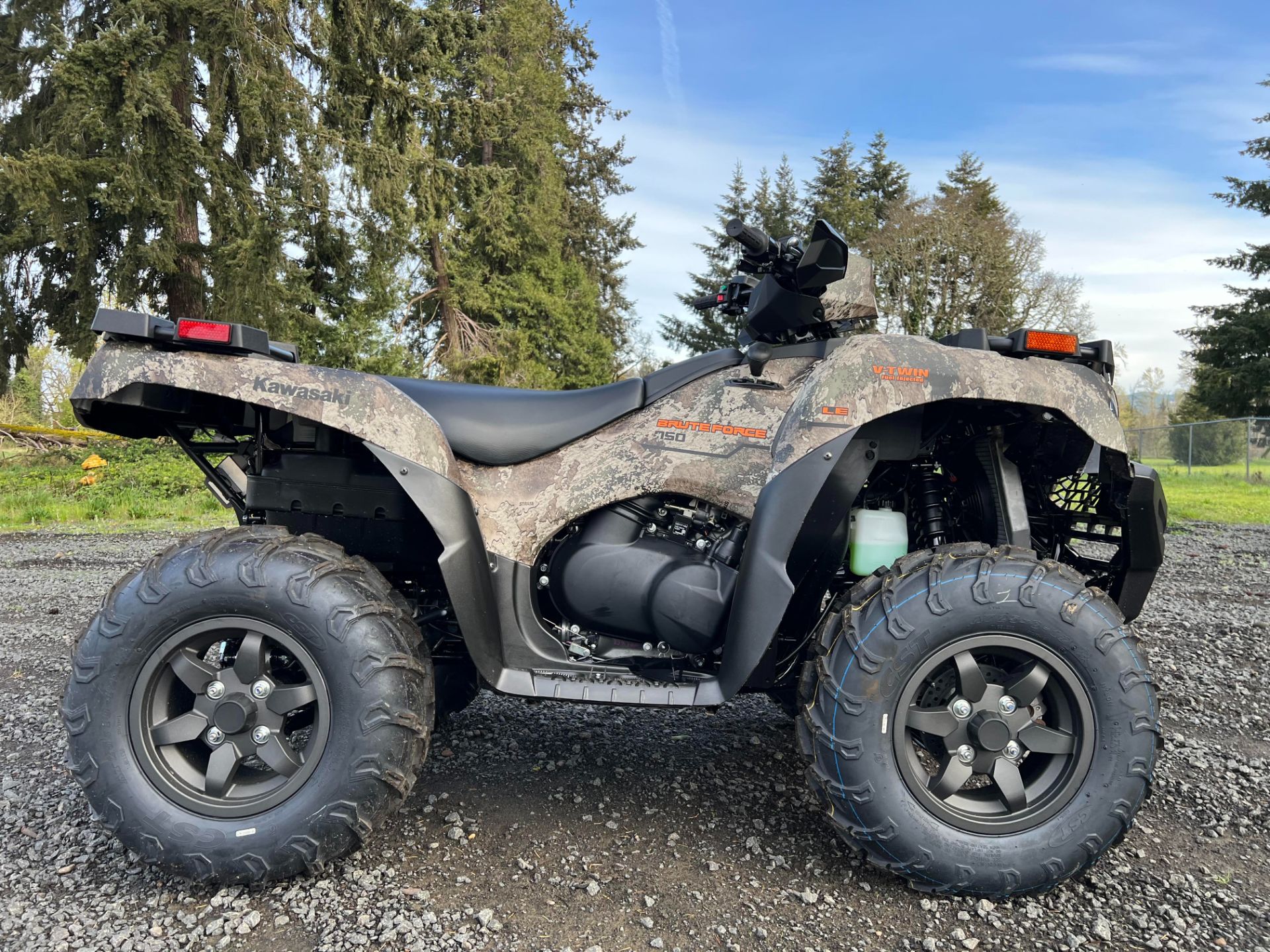 2024 Kawasaki Brute Force 750 LE EPS Camo in Eugene, Oregon - Photo 1