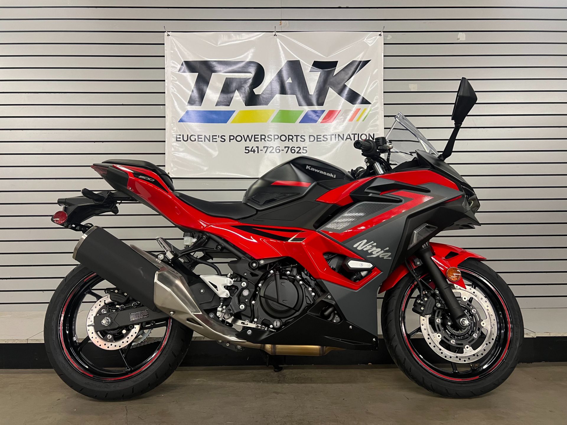 2025 Kawasaki Ninja 500 SE ABS in Eugene, Oregon - Photo 1