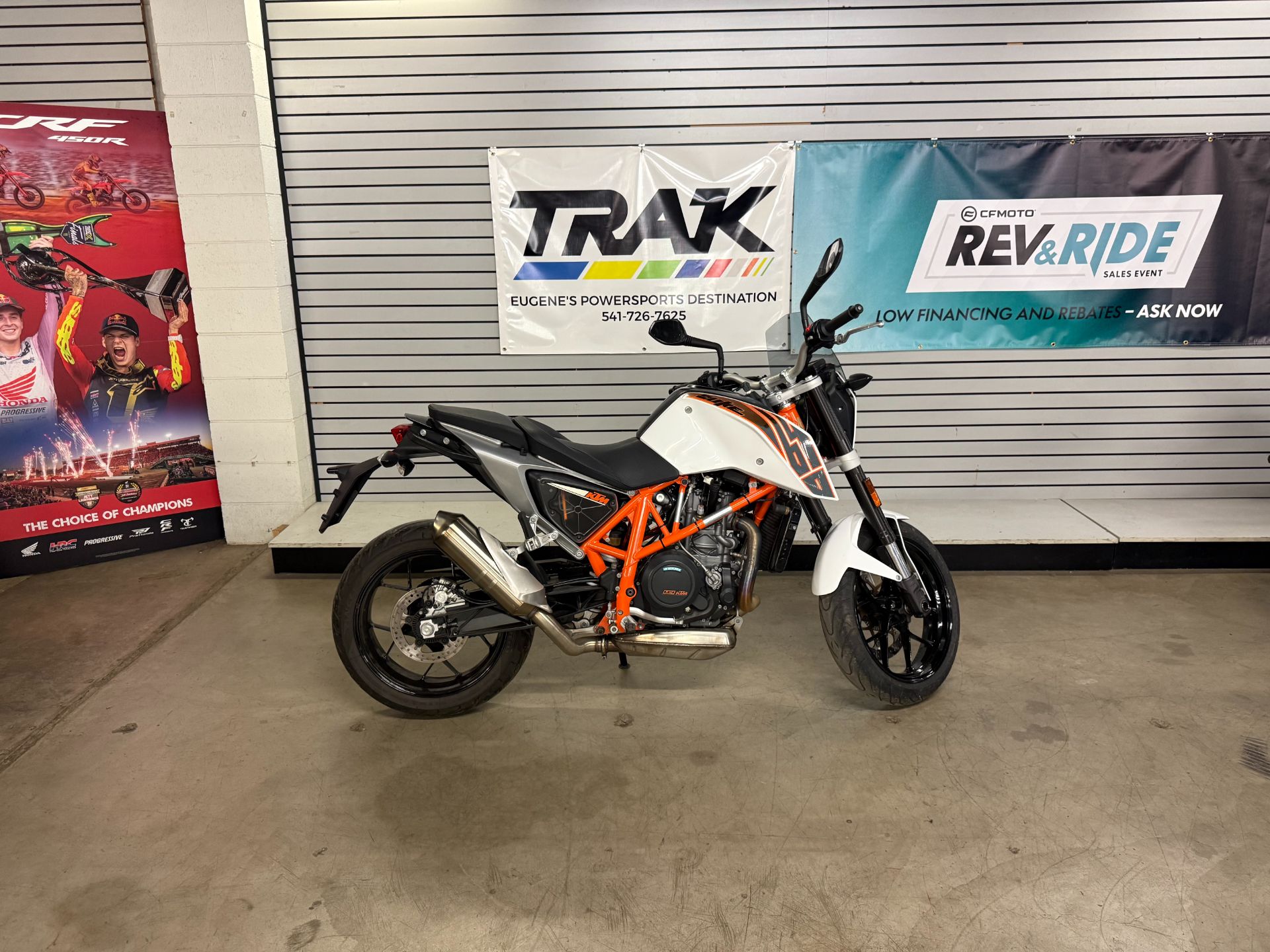 2013 KTM 690 Duke