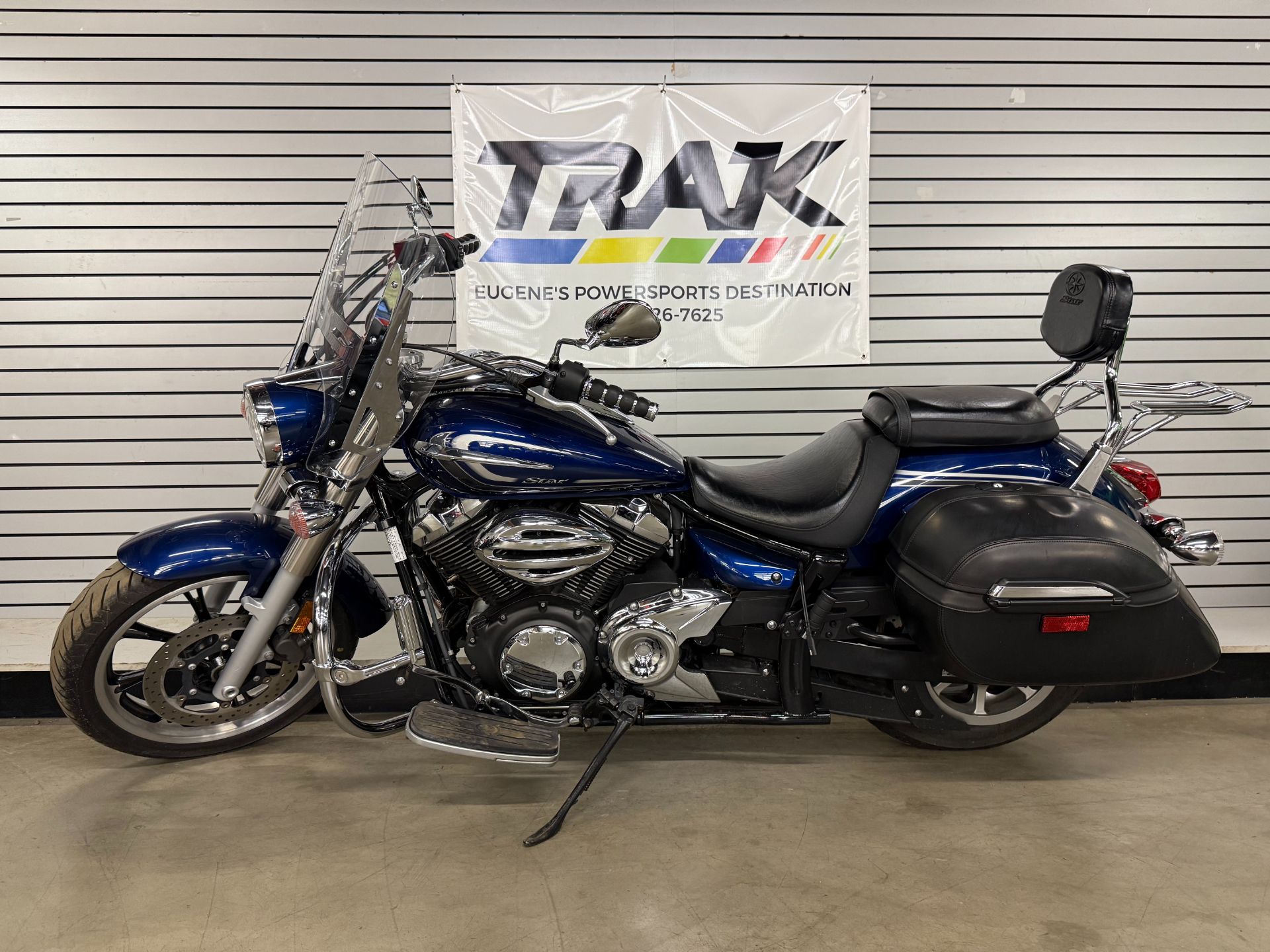2015 Yamaha V Star 950 Tourer in Eugene, Oregon - Photo 2