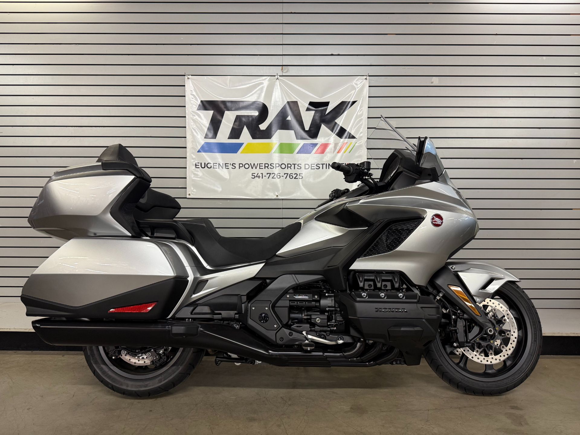 2025 Honda Gold Wing Tour Automatic DCT in Eugene, Oregon - Photo 1