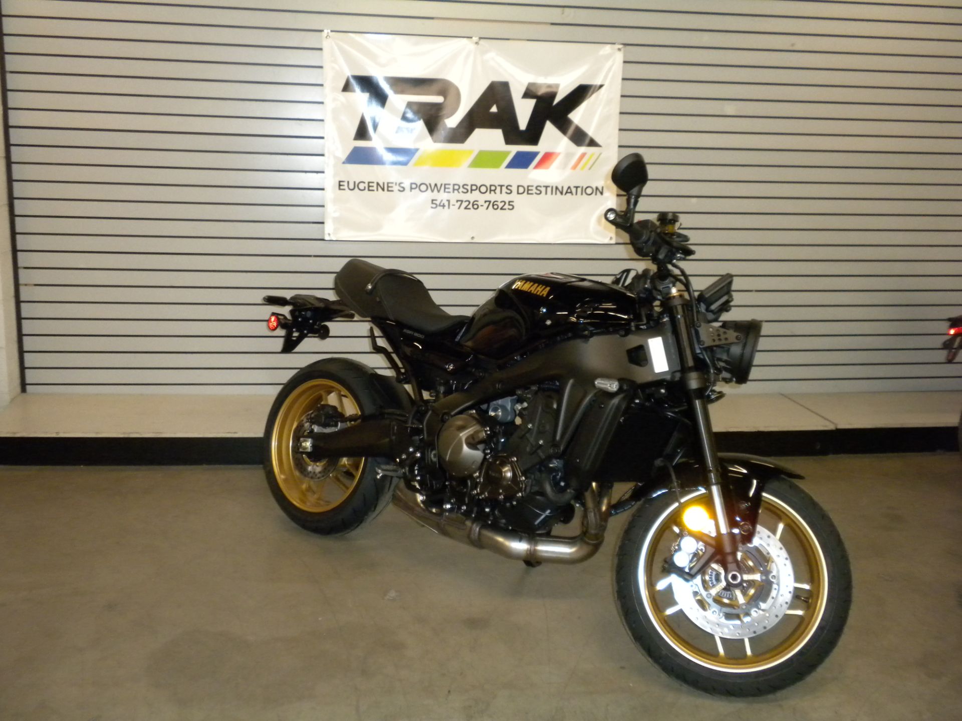 2026 Yamaha XSR900 6