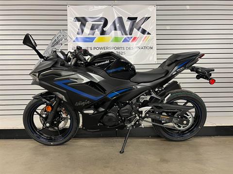 2025 Kawasaki Ninja 500 SE ABS in Eugene, Oregon - Photo 2