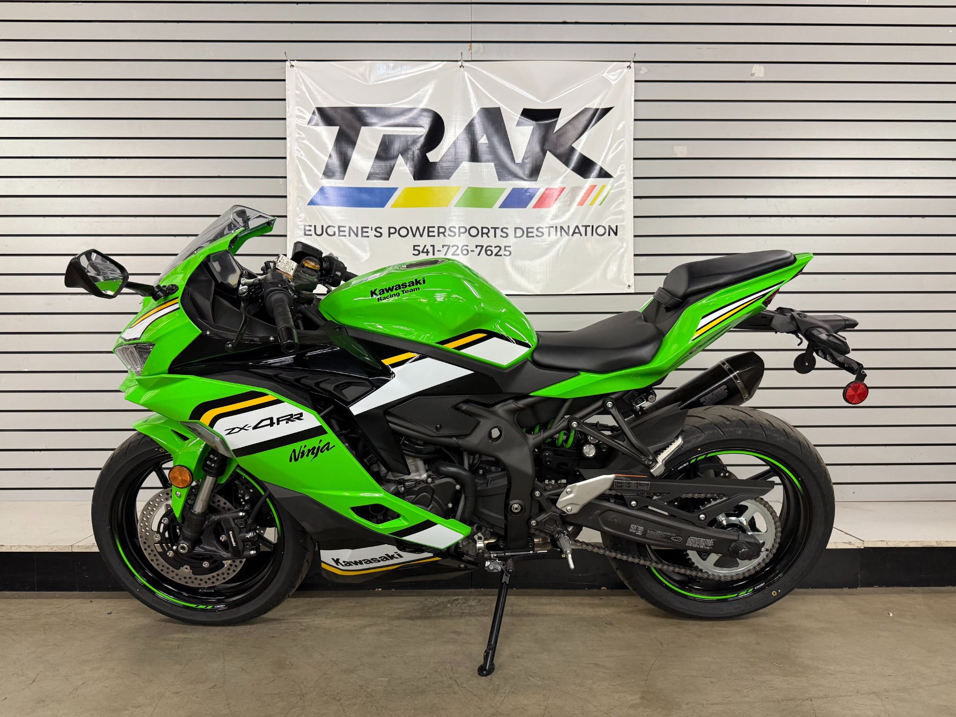2025 Kawasaki Ninja ZX-4RR KRT Edition ABS in Eugene, Oregon - Photo 2