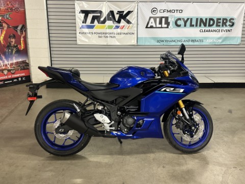 2026 Yamaha YZF-R3 — photo 1 of 8