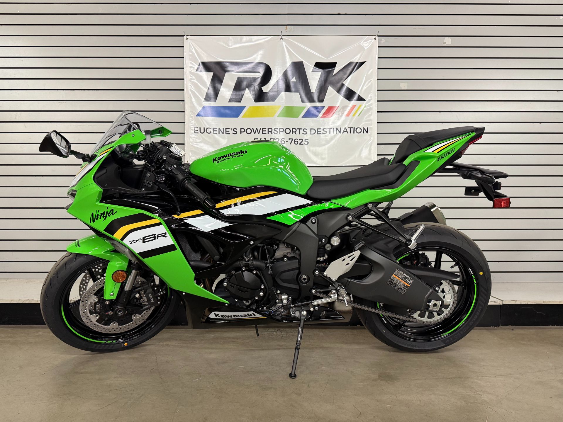 2025 Kawasaki Ninja ZX-6R KRT Edition ABS in Eugene, Oregon - Photo 2