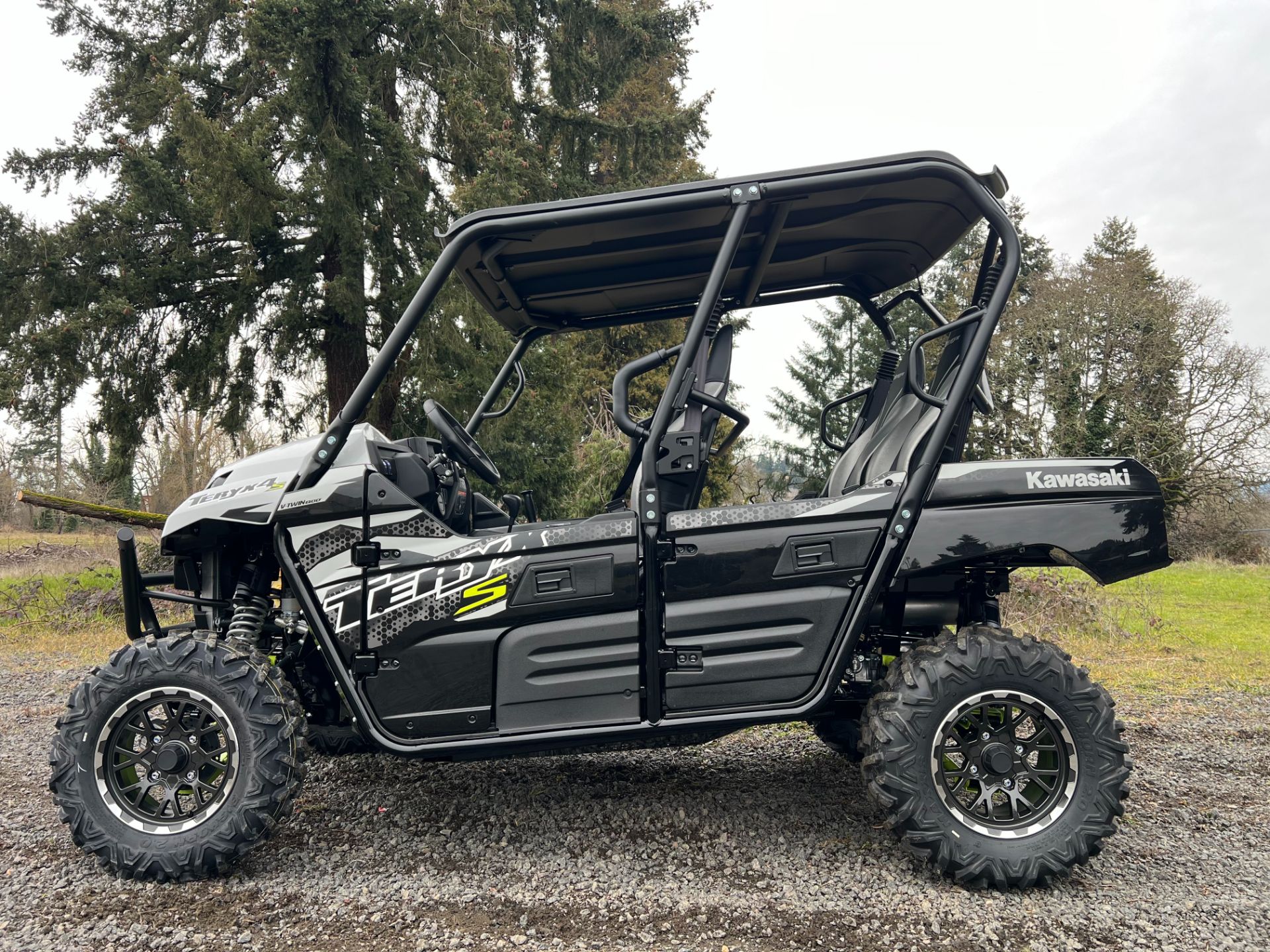 2025 Kawasaki Teryx4 S LE in Eugene, Oregon - Photo 2