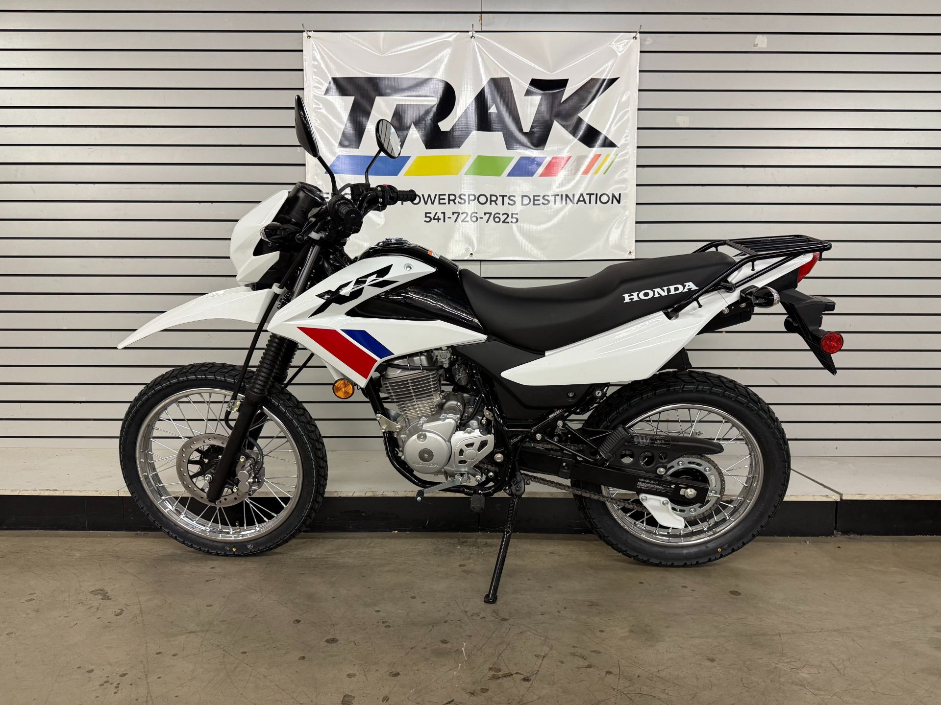2025 Honda XR150L in Eugene, Oregon - Photo 2