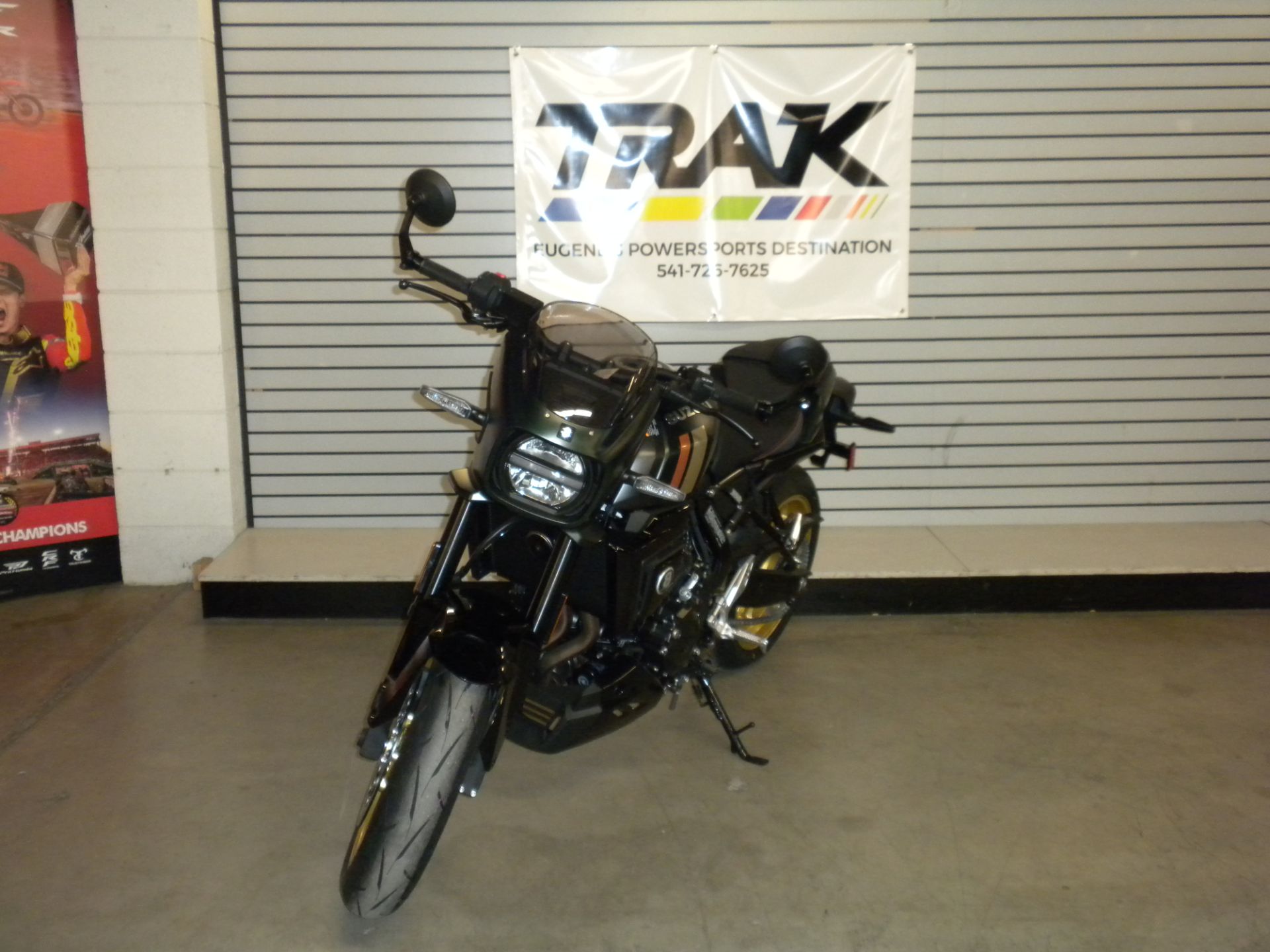 New 2026 Suzuki GSX-8TT, Eugene OR | Specs, Price, Photos | Pearl