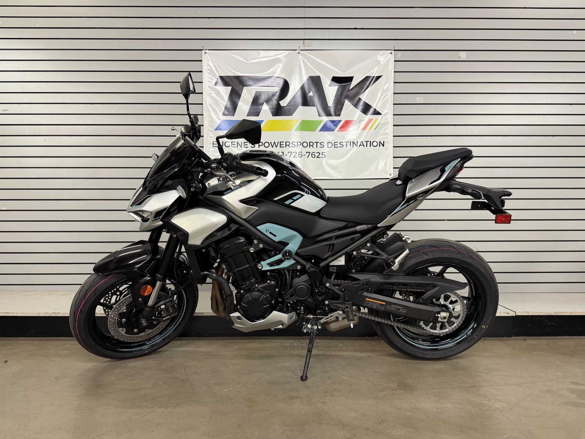 2025 Kawasaki Z900 ABS in Eugene, Oregon - Photo 2