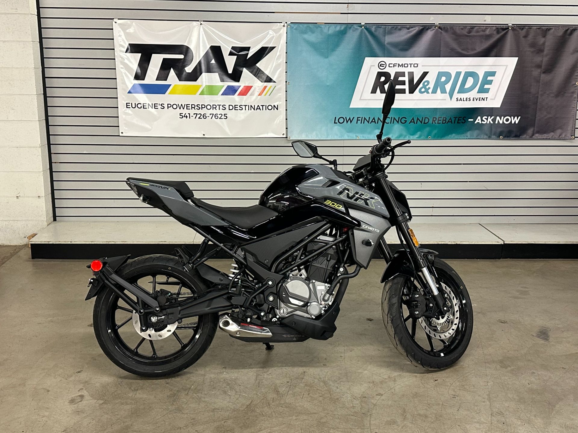2026 CFMOTO 300NK