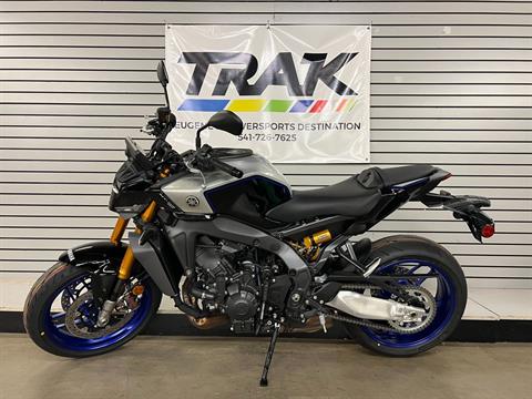 2025 Yamaha MT-09 SP in Eugene, Oregon - Photo 2