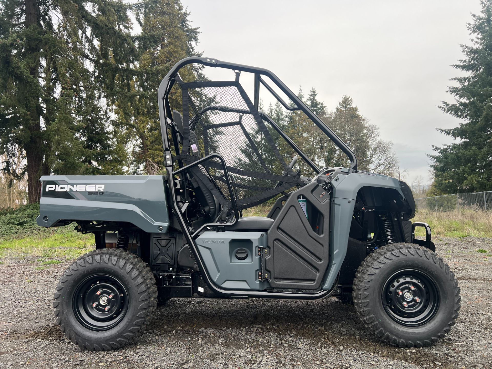 2025 Honda Pioneer 520 in Eugene, Oregon - Photo 1