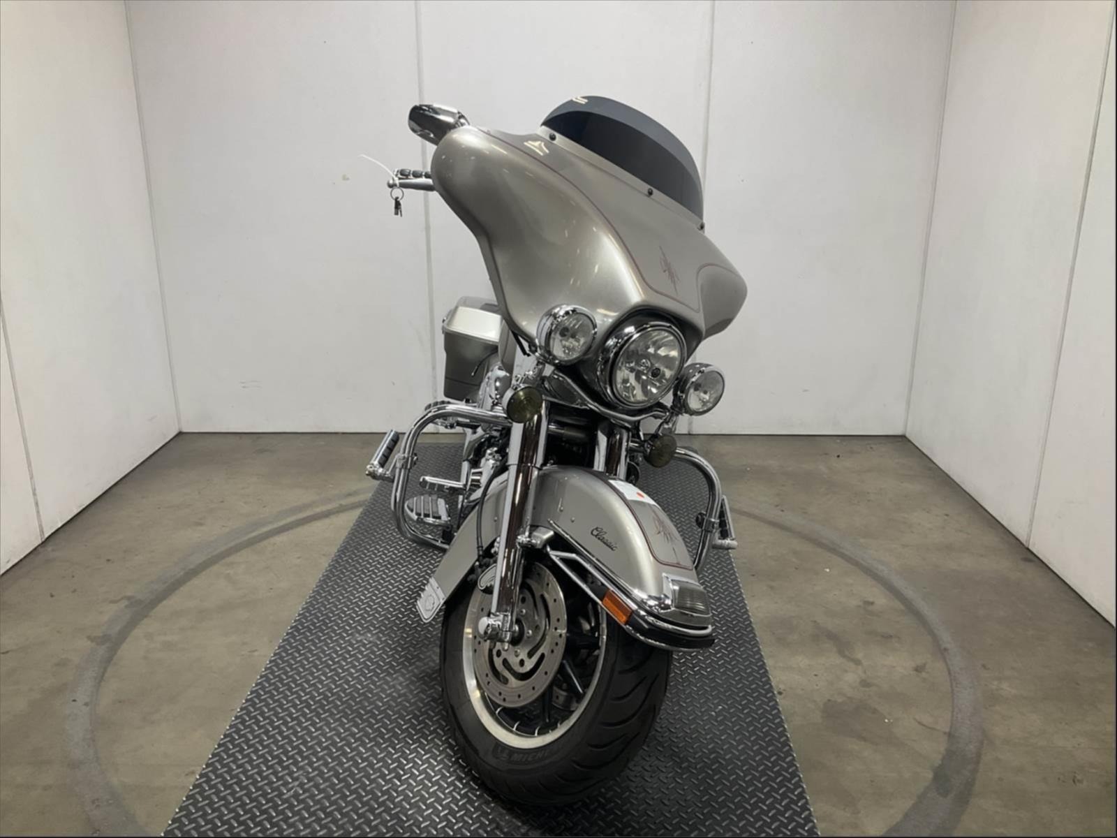 2007 Harley-Davidson FLHTC Electra Glide® Classic 2
