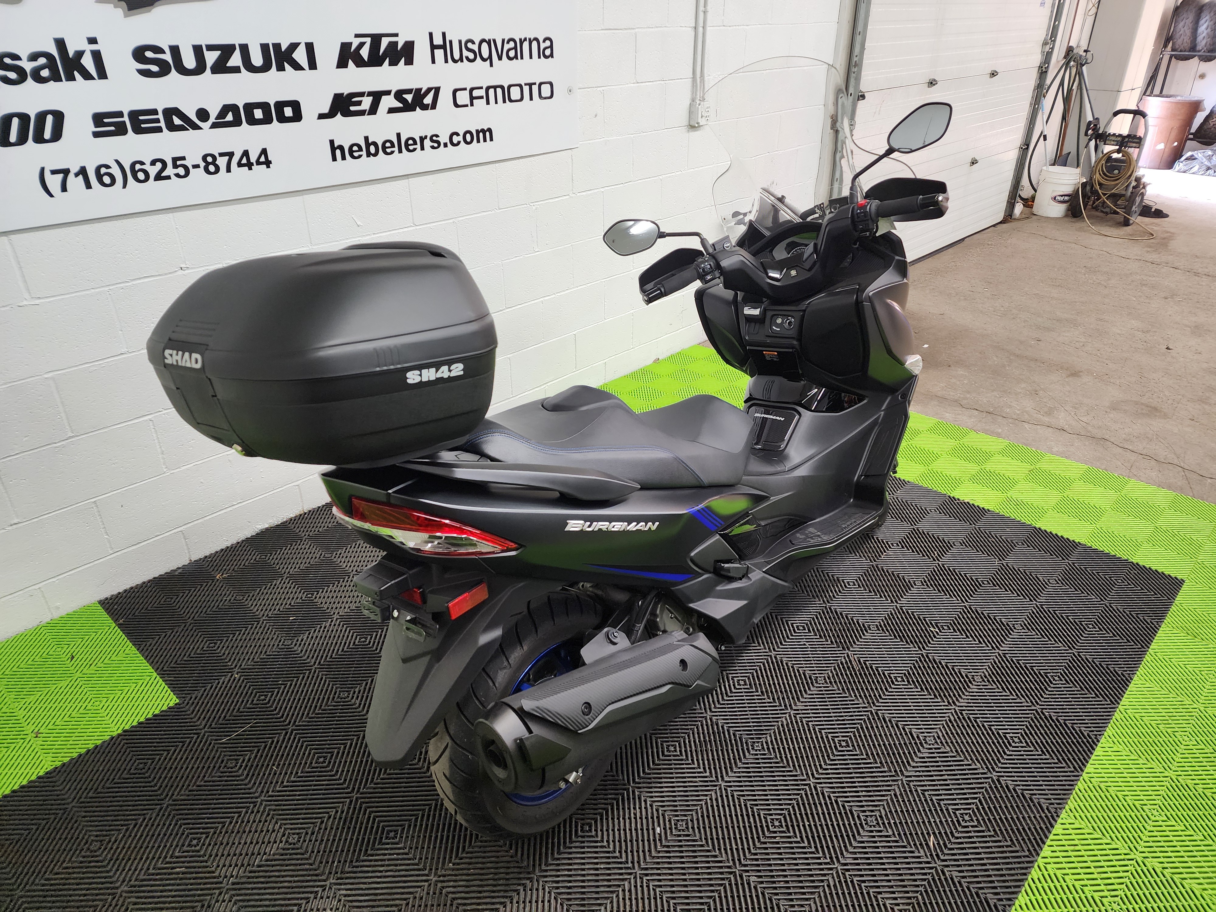 2025 Suzuki Burgman 400 3