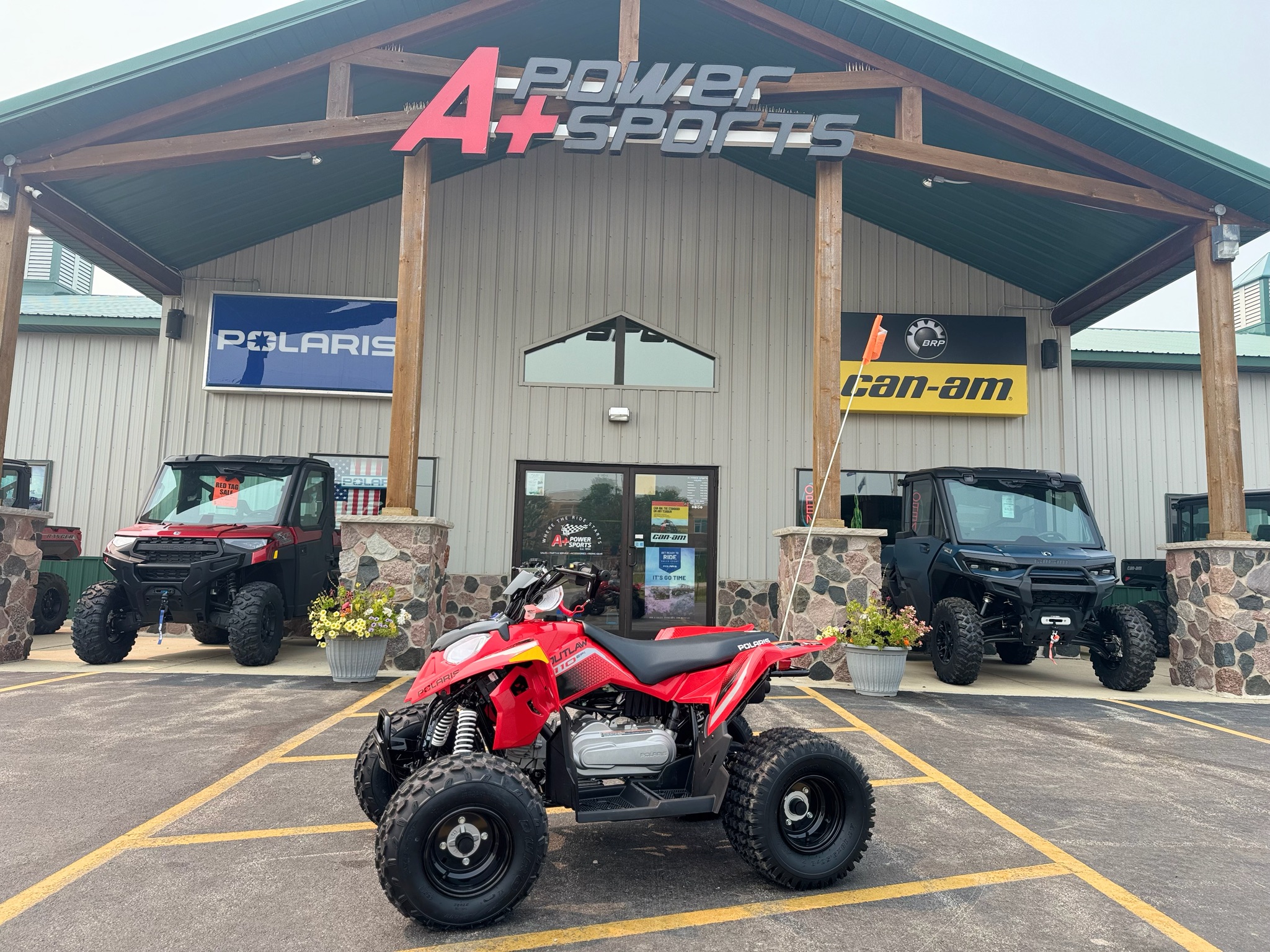 2026 Outlaw 110 EFI