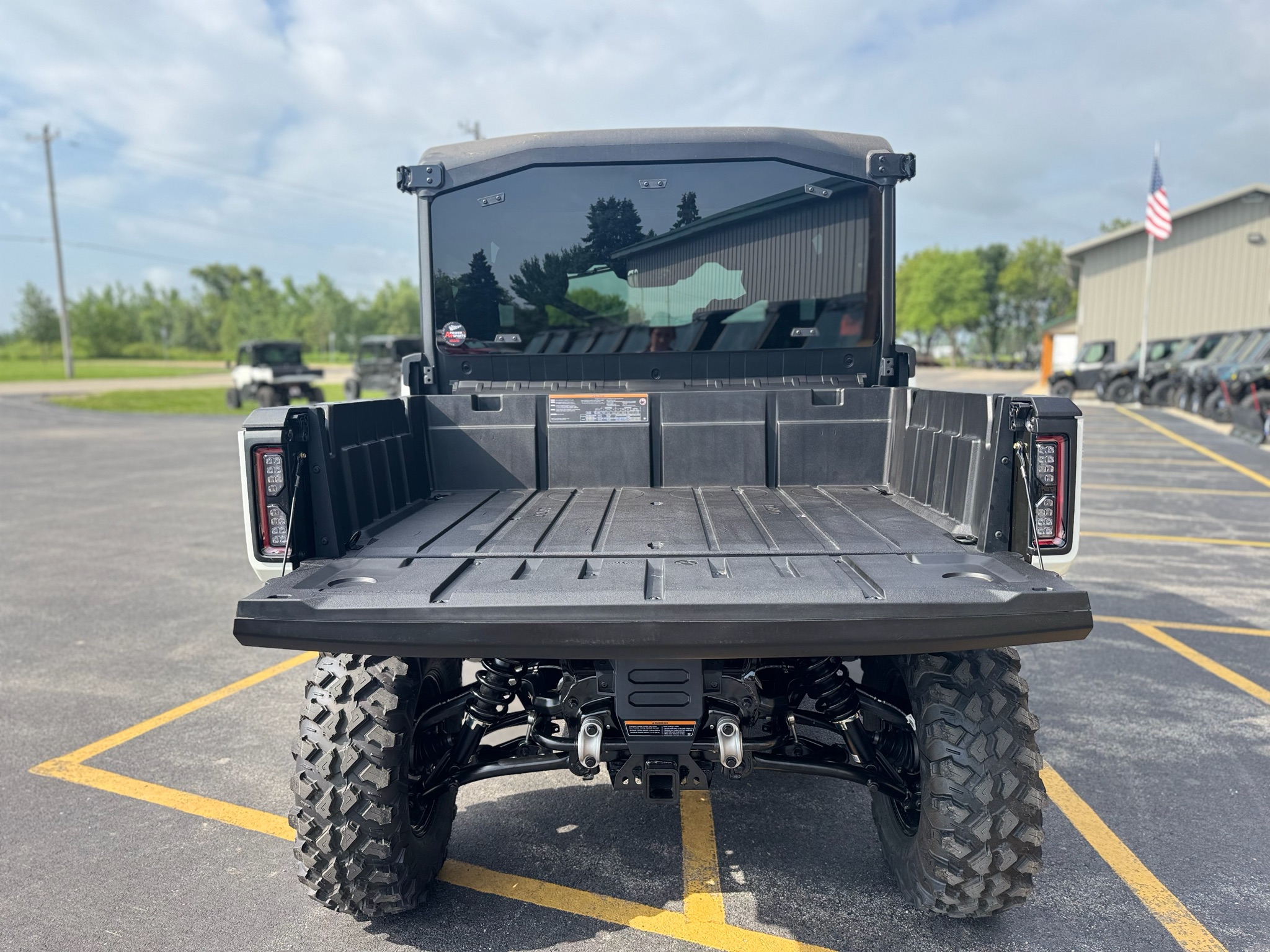 2026 Can-Am™ Defender MAX Limited HD11 7