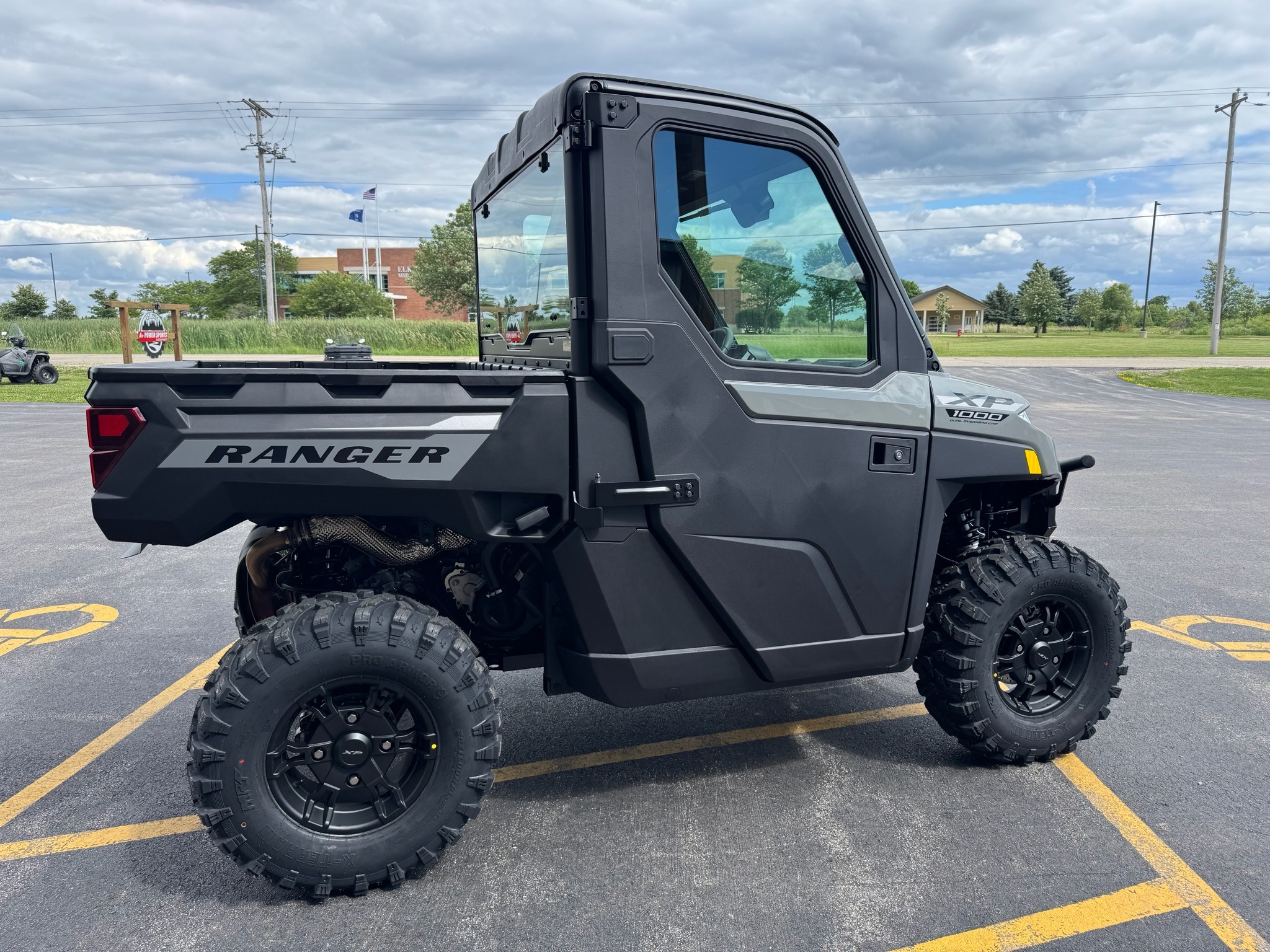 2027 Polaris Ranger XP 1000 Cab 5