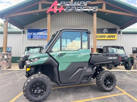 2026 Can-Am Defender DPS CAB HD10