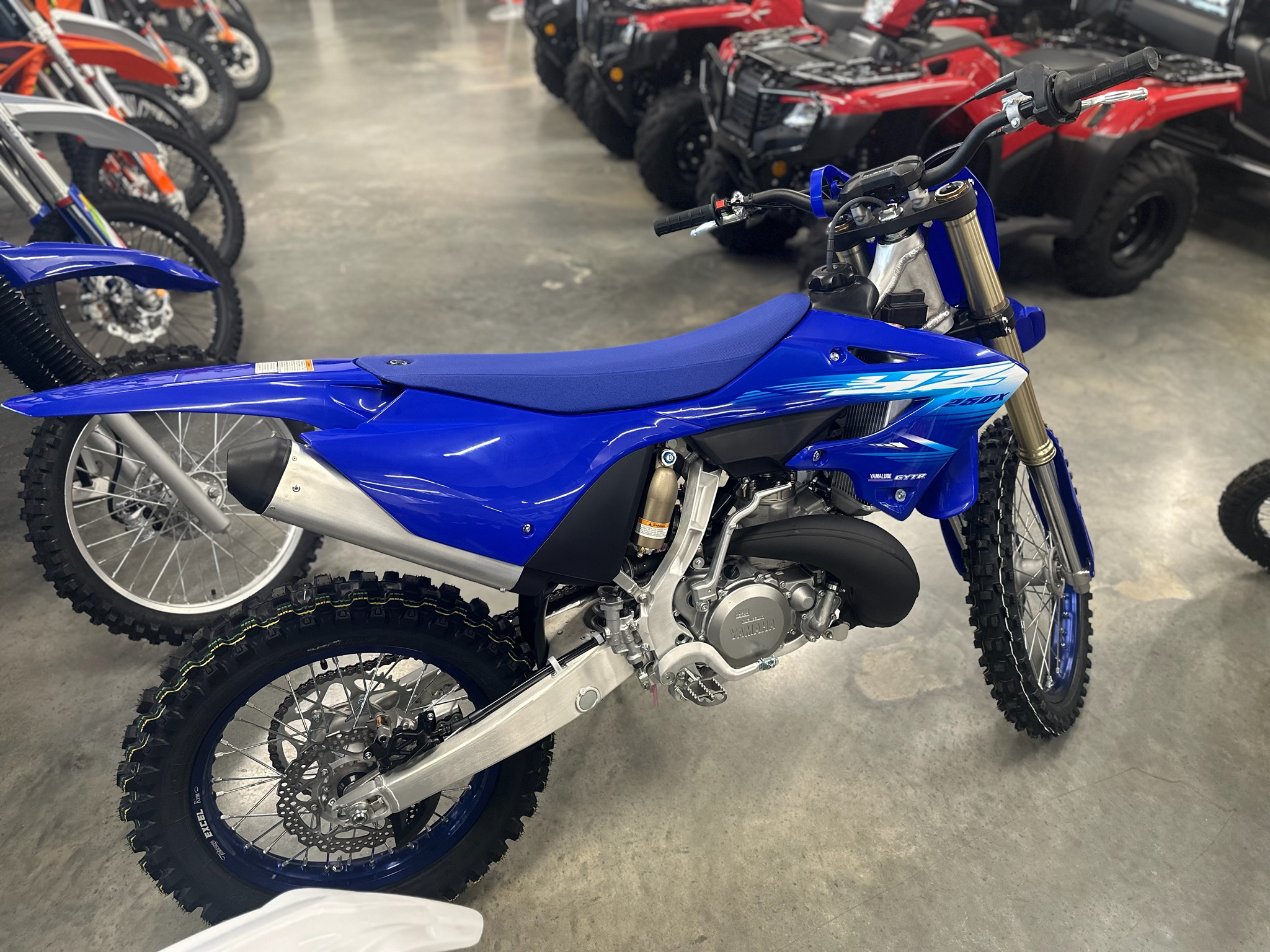 2027 Yamaha YZ250X 3
