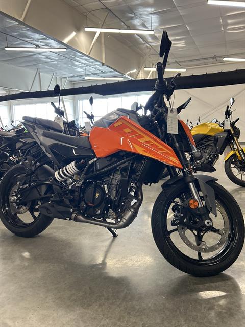 2024 KTM 250 Duke