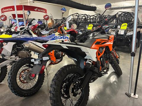 2026 KTM 390 Enduro R — photo 1 of 23