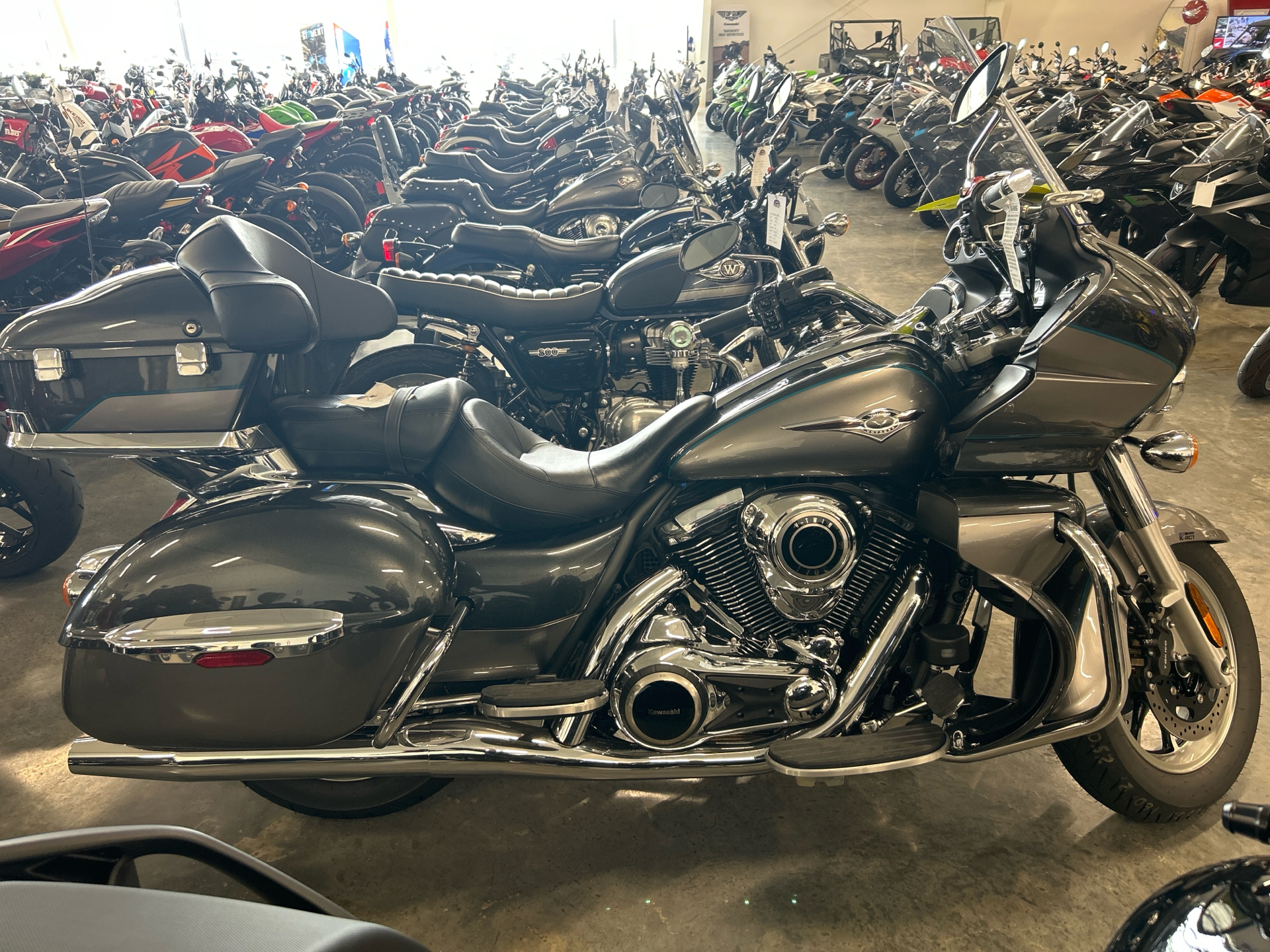 2024 Kawasaki Vulcan 1700 Voyager ABS 2