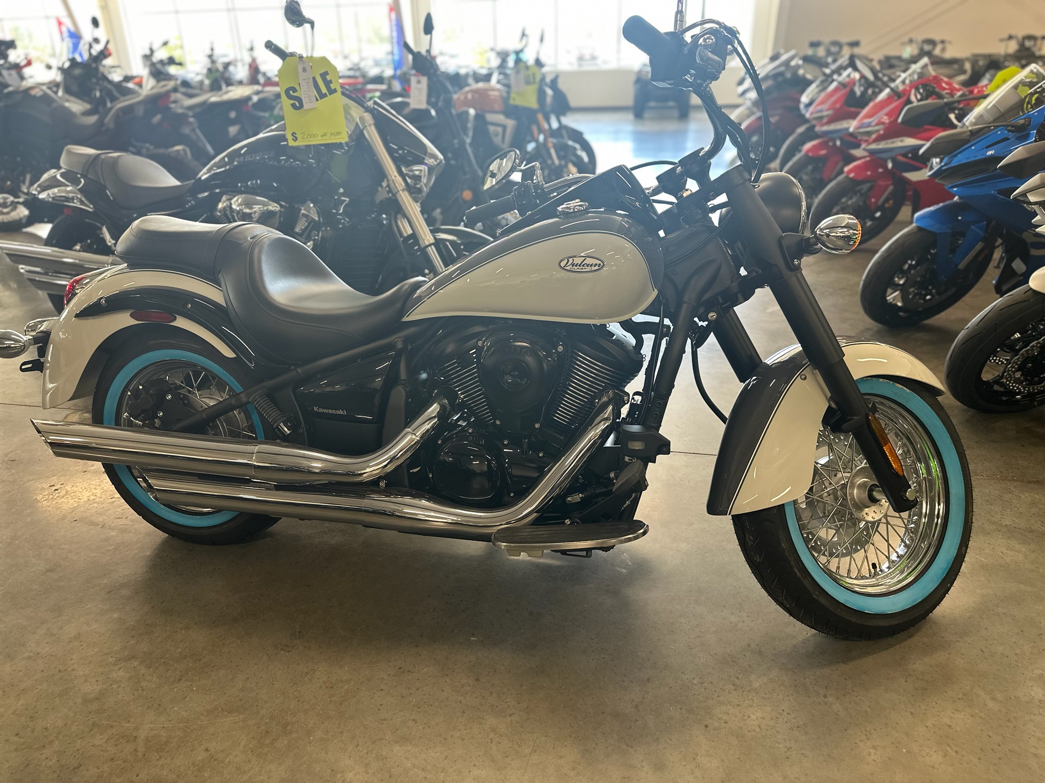 2024 Kawasaki Vulcan 900 Classic 2