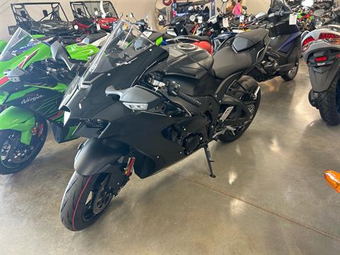 New 2025 Kawasaki Ninja ZX-10R ABS Metallic Flat Spark Black