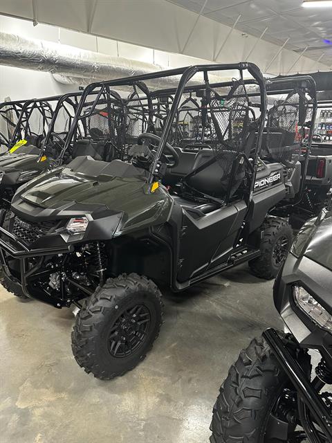 2026 Honda Pioneer 700-4 Deluxe