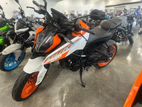 2024 KTM 250 Duke