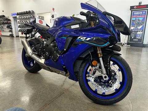 2026 Yamaha YZF-R1 — photo 1 of 5