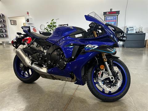 2026 Yamaha YZF-R1 — photo 1 of 5