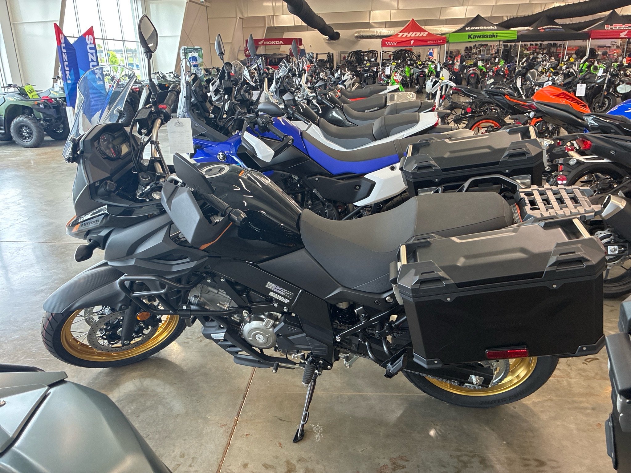 New 2025 Suzuki V-Strom 650XT Adventure Glass Sparkle Black