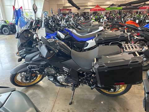 New 2025 Suzuki V-Strom 650XT Adventure Glass Sparkle Black