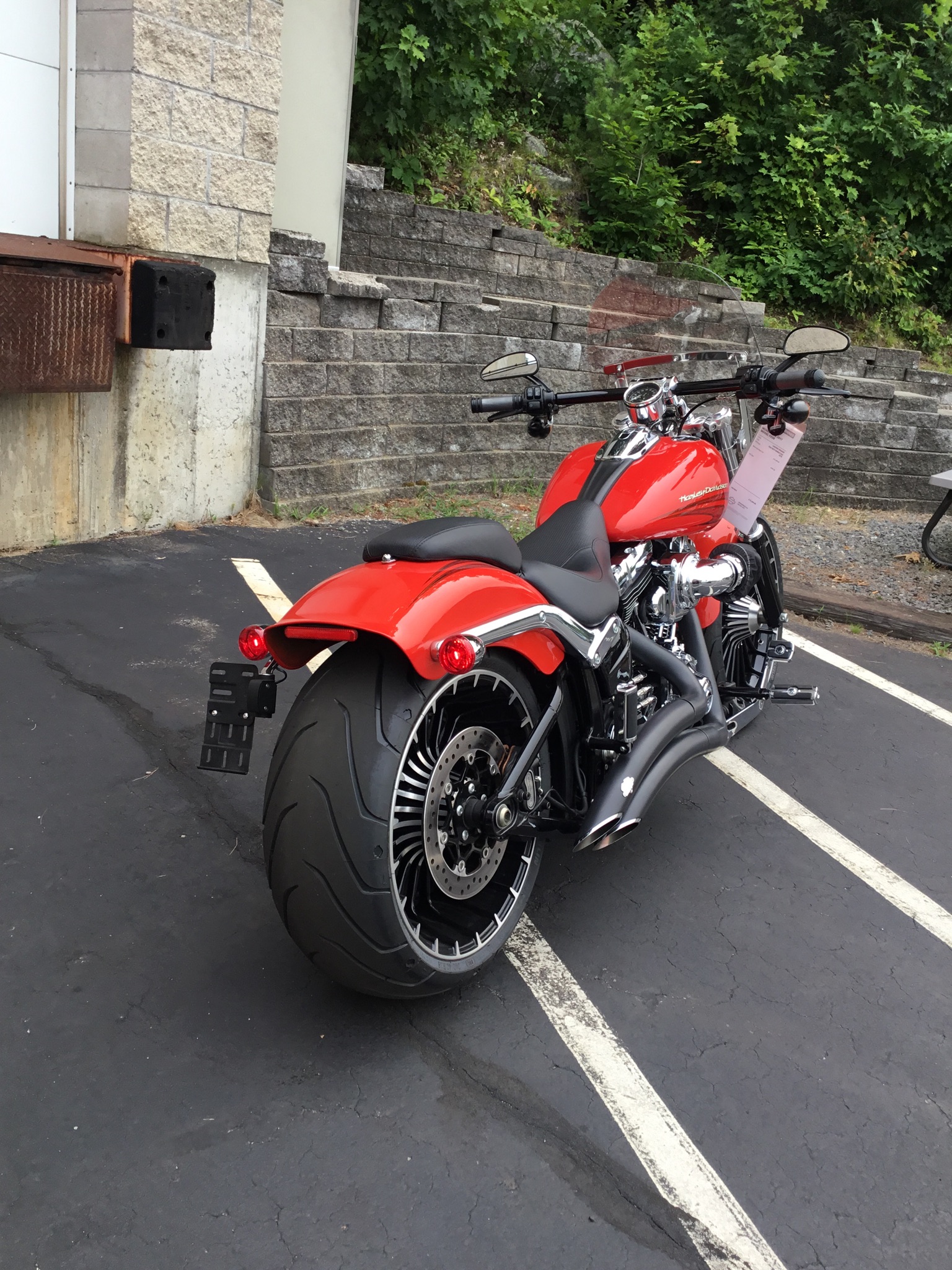 2017 Harley-Davidson Breakout® 3