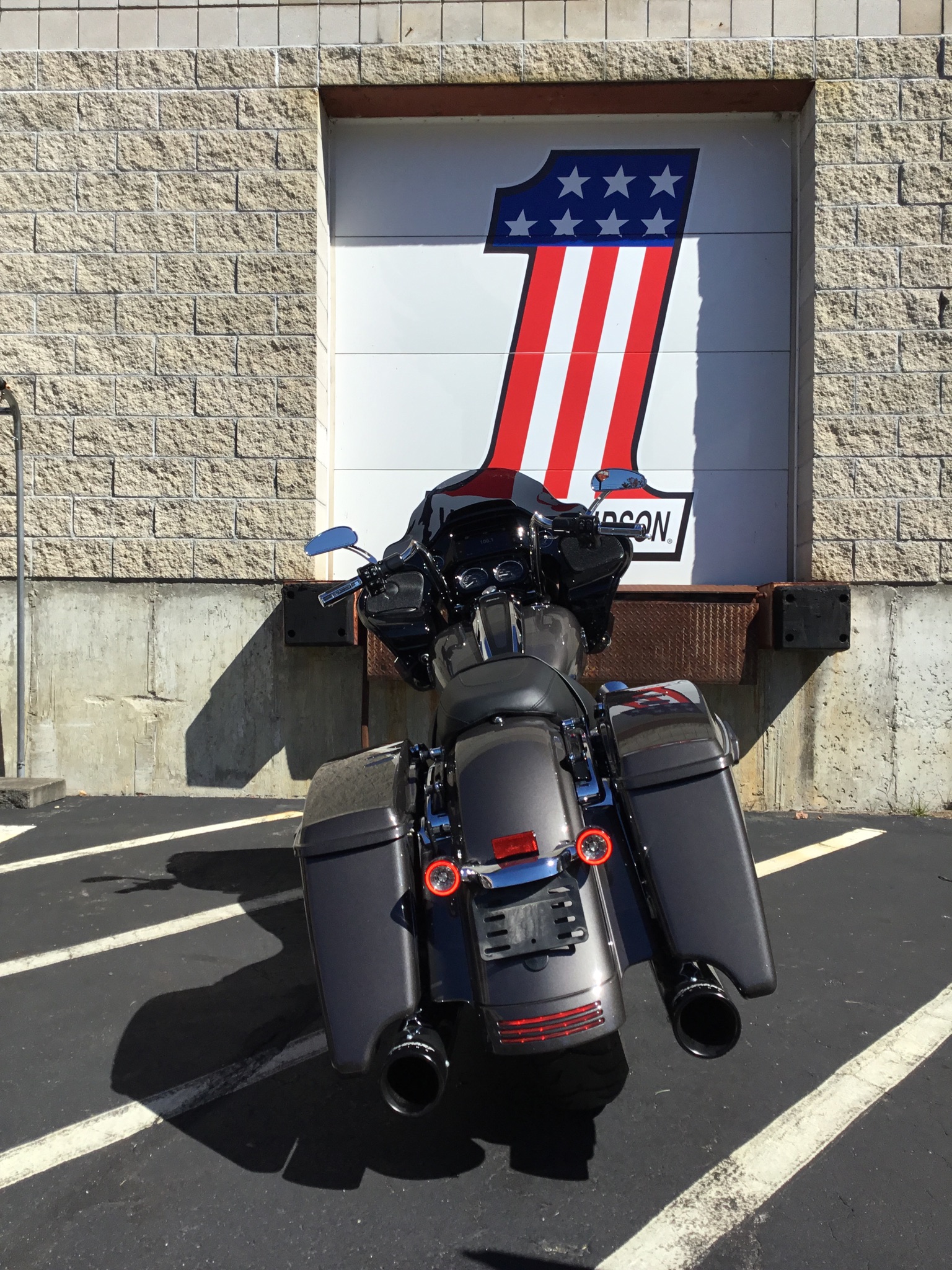 2023 Harley-Davidson Road Glide® Special 4