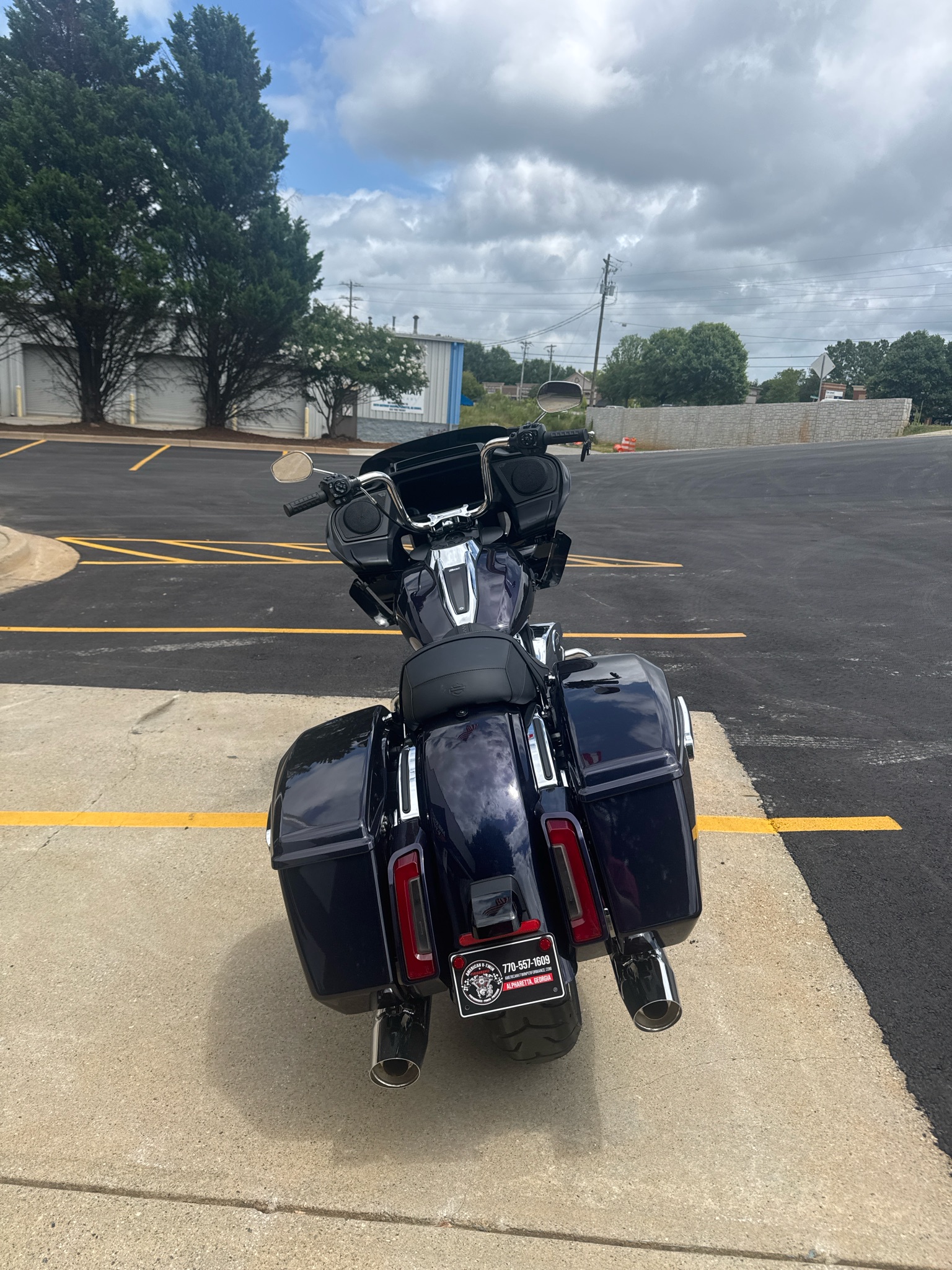 2025 Harley-Davidson Road Glide® 4