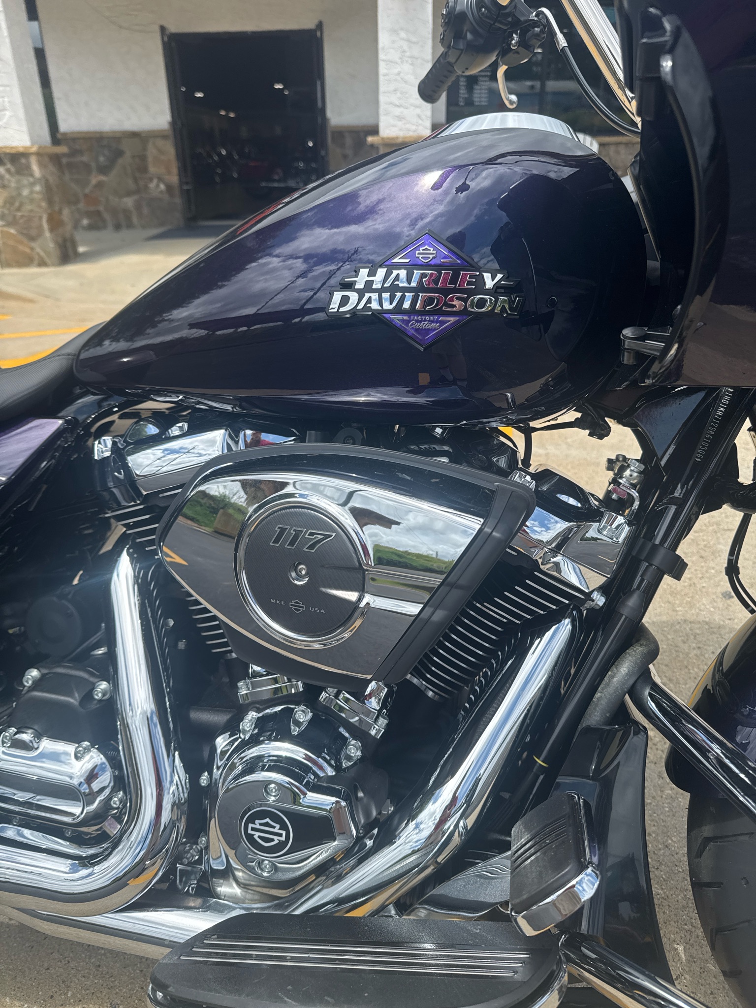 2025 Harley-Davidson Road Glide® 7