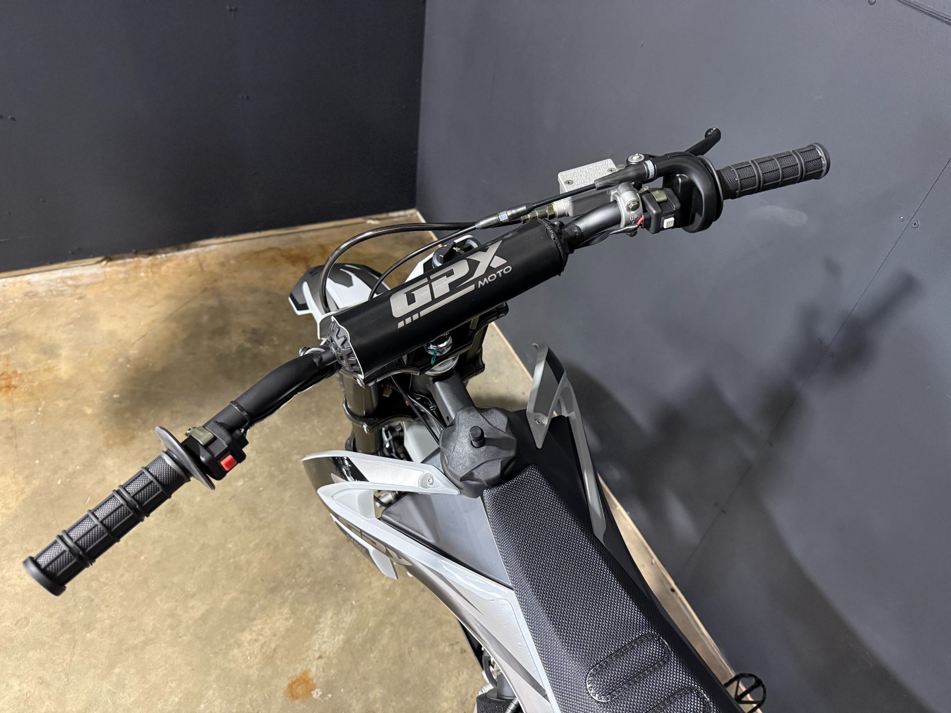 BIO MOSTER MITON GROVE【DARK GRAY】 67-627-XXx-zone260_s.jpg