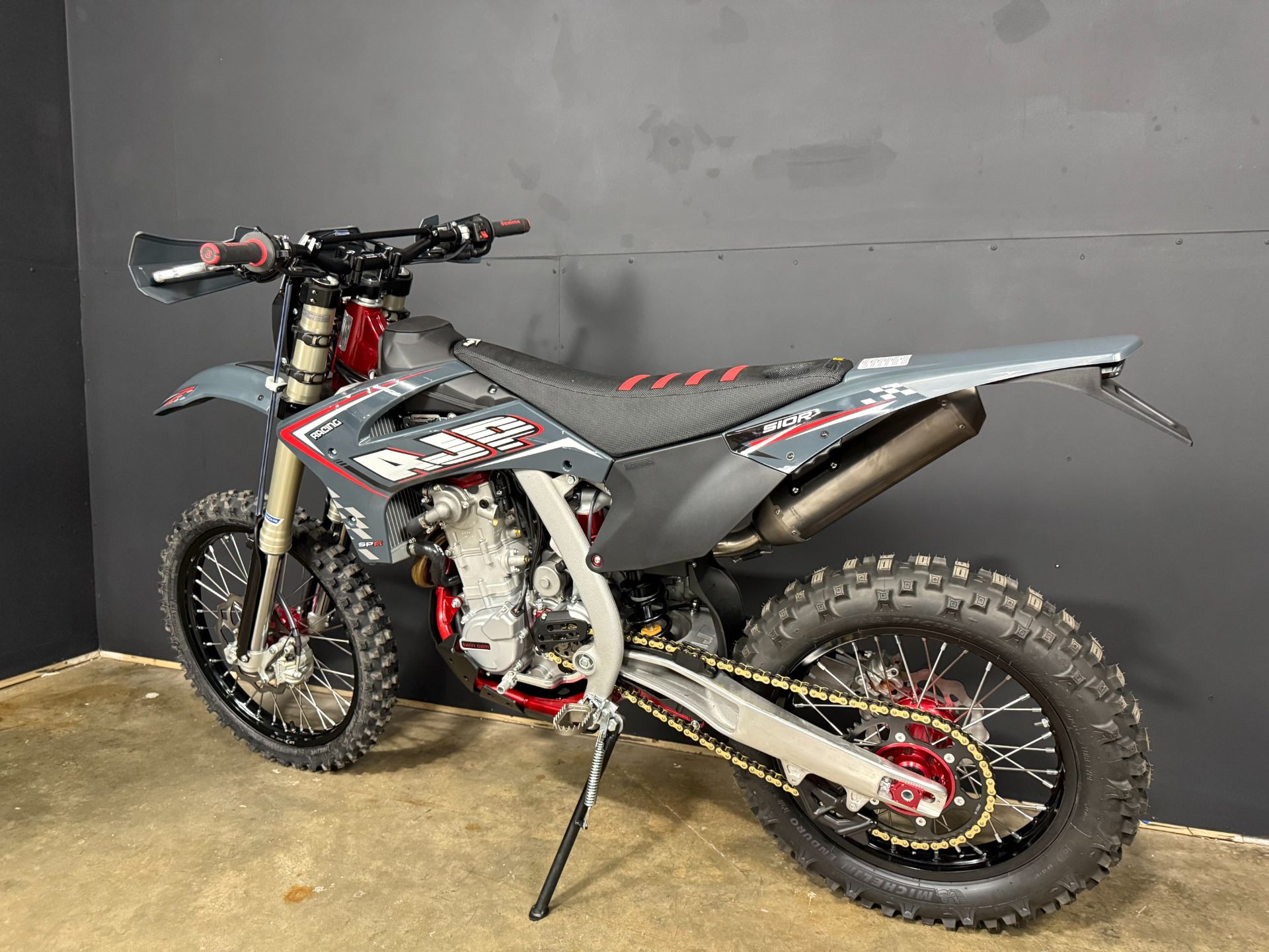 New 2025 AJP SPR510, Gaithersburg MD | Specs, Price, Photos | Gray