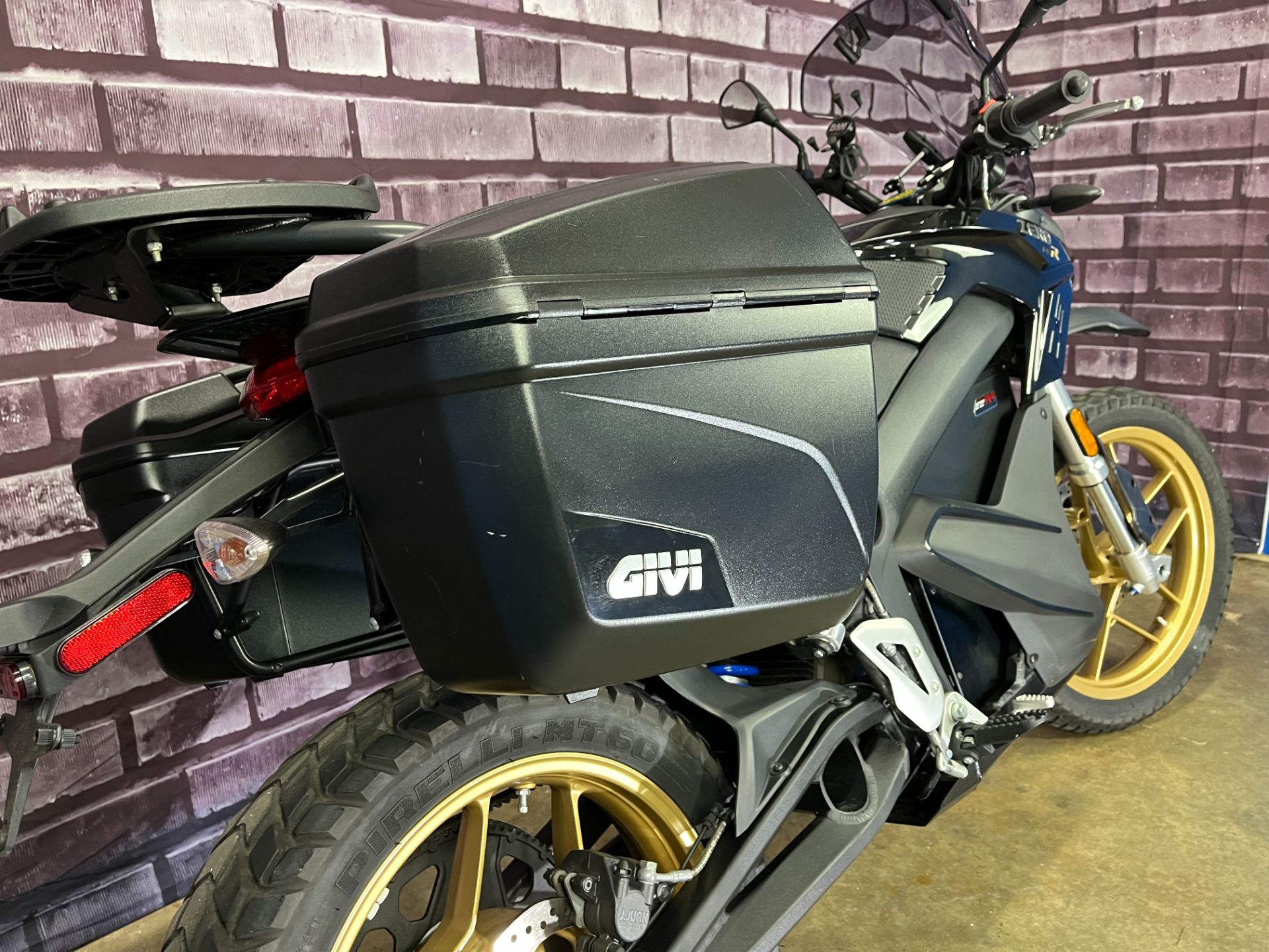 Used 2018 Zero Motorcycles DSR ZF14.4 + Charge Tank